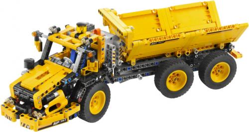 8264 Hauler (Certified) LEGO TECHNIC product image 1, provided for visual reference and product detail review