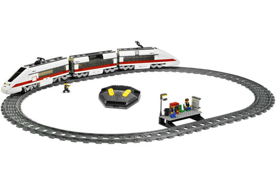 7897 Passenger Train (Used) LEGO City product image 1, provided for visual reference and product detail review