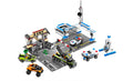8211 Brick Street Getaway (Certified) LEGO Racers product image 1, provided for visual reference and product detail review