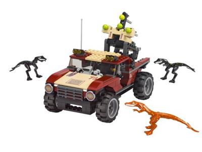 7475 Fire Hammer vs. Mutant Lizards (Used) LEGO Dino Attack product image 1, provided for visual reference and product