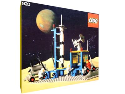 920 Rocket Launch Pad (Retired) LEGO Space product image 1, provided for visual reference and product detail review