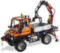 8110 Mercedes-Benz Unimog U 400 (Used) LEGO TECHNIC product image 1, provided for visual reference and product detail review