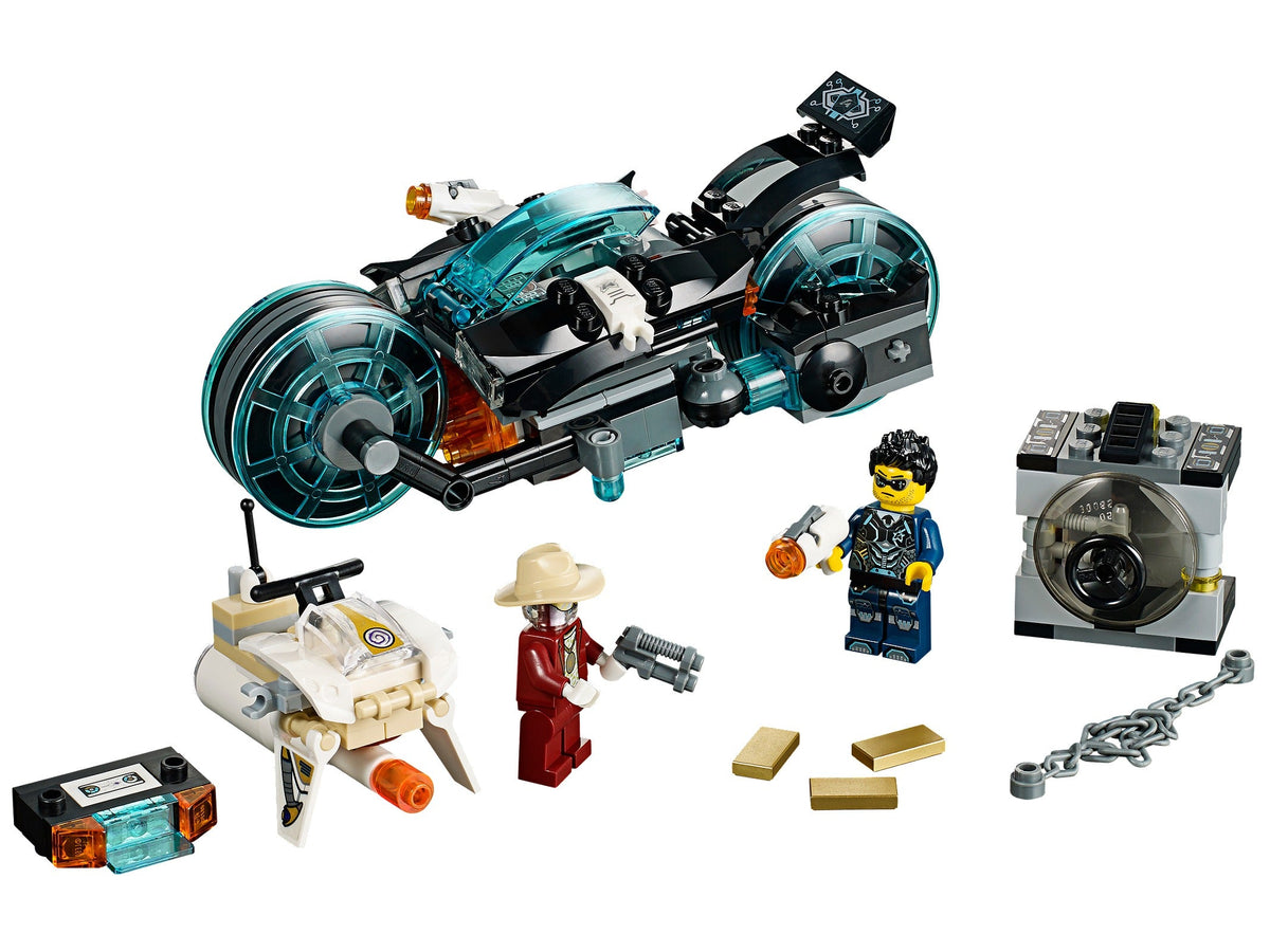 70167 Invizable Gold Getaway (Certified) LEGO Ultra Agents product image 1, provided for visual reference and product detail