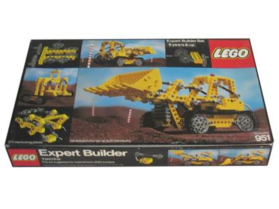 951 Bulldozer (Retired) LEGO TECHNIC product image 1, provided for visual reference and product detail review