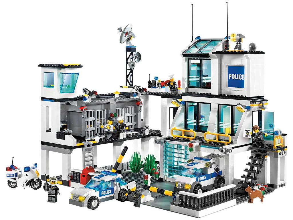 7744 Police Headquarters (Certified) LEGO City product image 1, provided for visual reference and product detail review