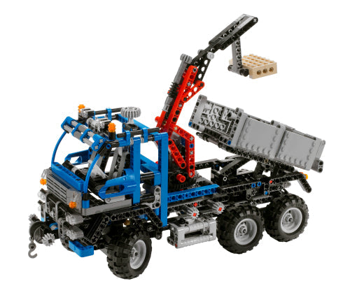 8273 Off Road Truck (Used) LEGO TECHNIC product image 1, provided for visual reference and product detail review