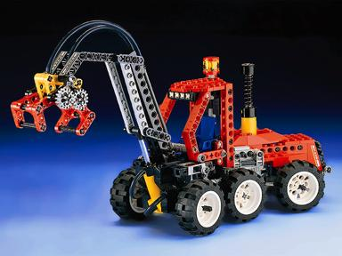 8443 Pneumatic Log Loader (Certified) LEGO TECHNIC product image 1, provided for visual reference and product detail review