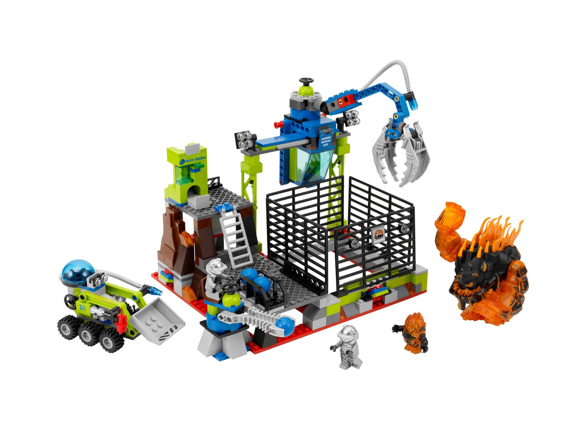 8191 Lavatraz (Used) LEGO Power Miners product image 1, provided for visual reference and product detail review