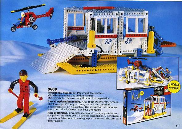 8680 Arctic Rescue Base (Used) LEGO TECHNIC product image 1, provided for visual reference and product detail review