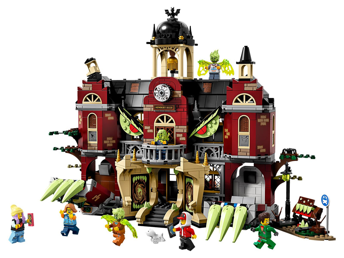 70425 Newbury Haunted High School (Used) LEGO Hidden Side product image 1, provided for visual reference and product detail