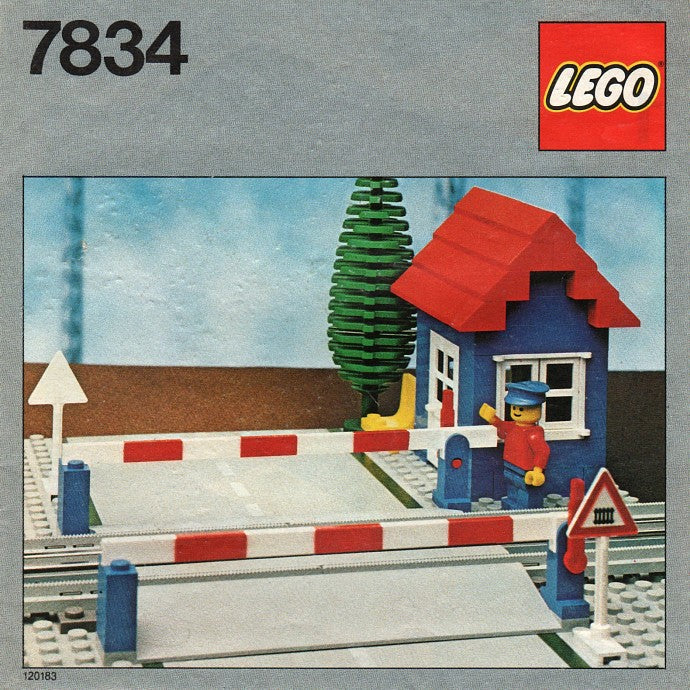 7834 Level Crossing (Used) LEGO Trains product image 2, provided for visual reference and product detail review