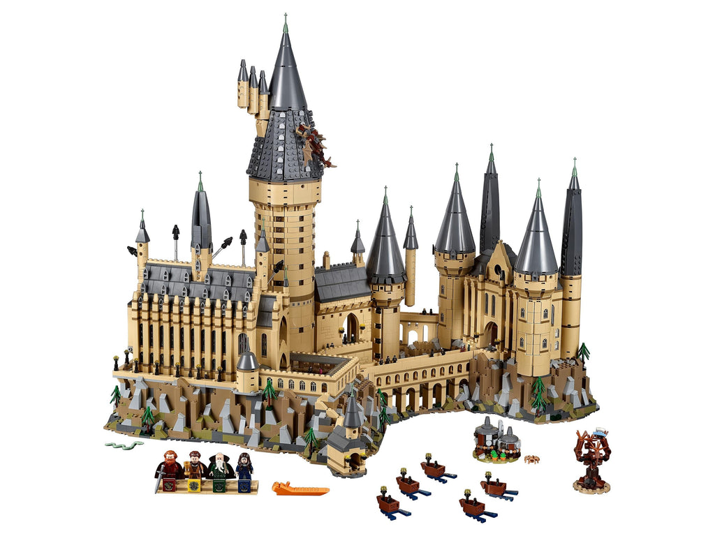 71043 Hogwarts Castle (Used) LEGO Harry Potter product image 1, provided for visual reference and product detail review