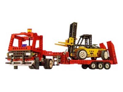 8872 Forklift Transporter (Retired) LEGO TECHNIC product image 1, provided for visual reference and product detail review