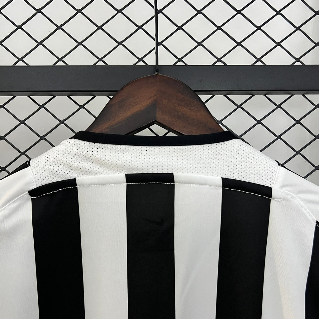 Retro Juventus Jersey 2003-04 Home Football Kit Soccer product image 8