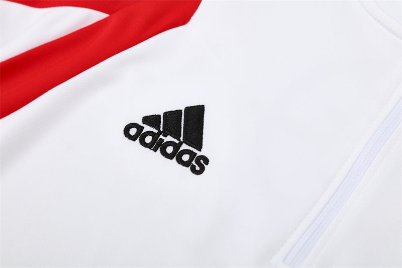 Retro AC Milan Training Tracksuits 2005-06 Football Kit product image 14