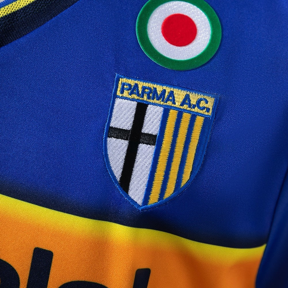 Parma Jersey 2002-03 Home Retro Football Kit product image 4