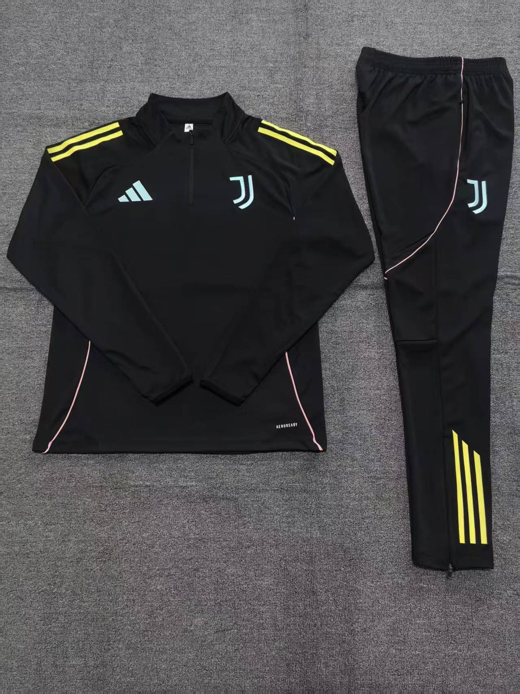 Kids Juventus Training Tracksuits 25/26 Football Kit Soccer product image 2