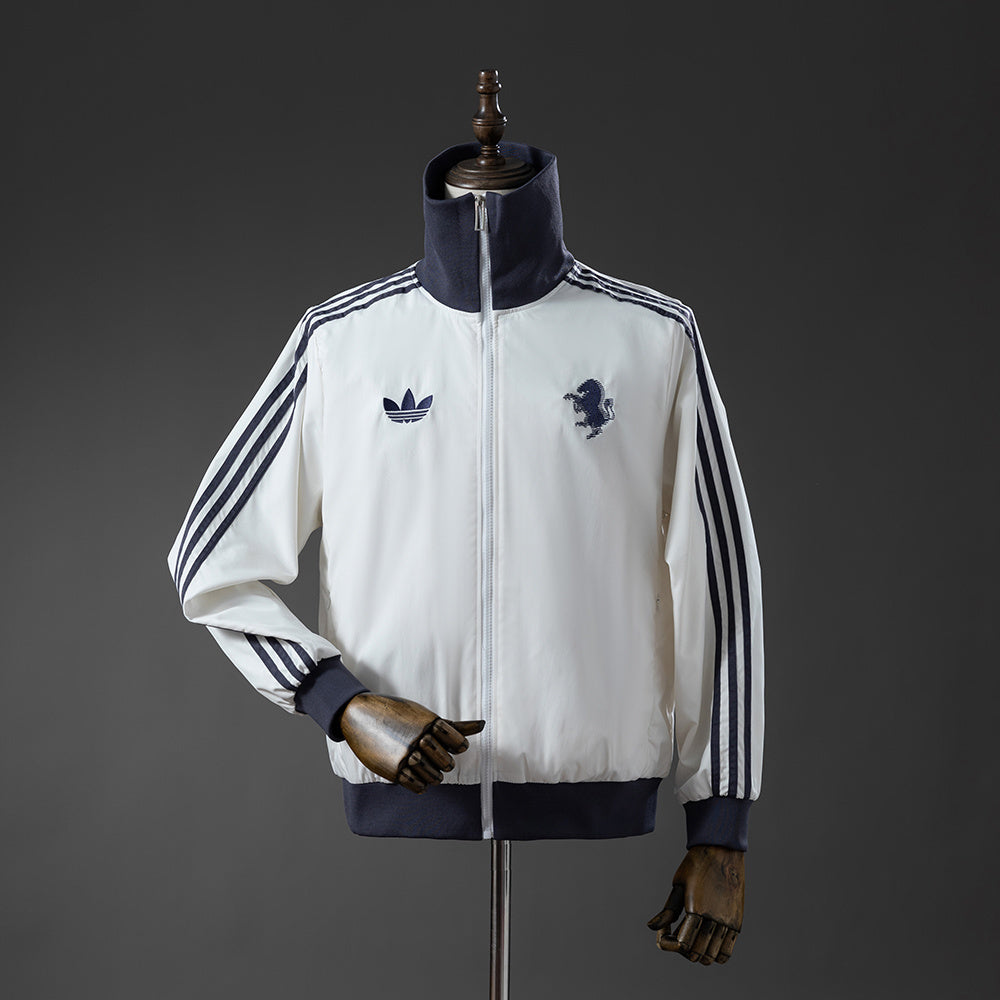 Juventus Windbreaker 2025/26 Football Soccer Jacket product image 1