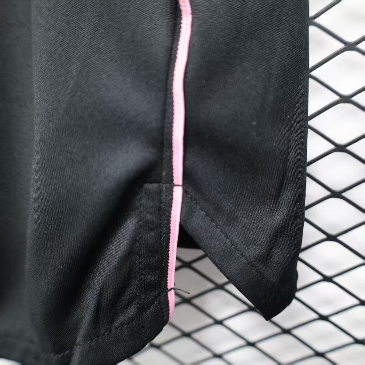Player Version Juventus Shorts 25/26 Away Football Kit product image 2