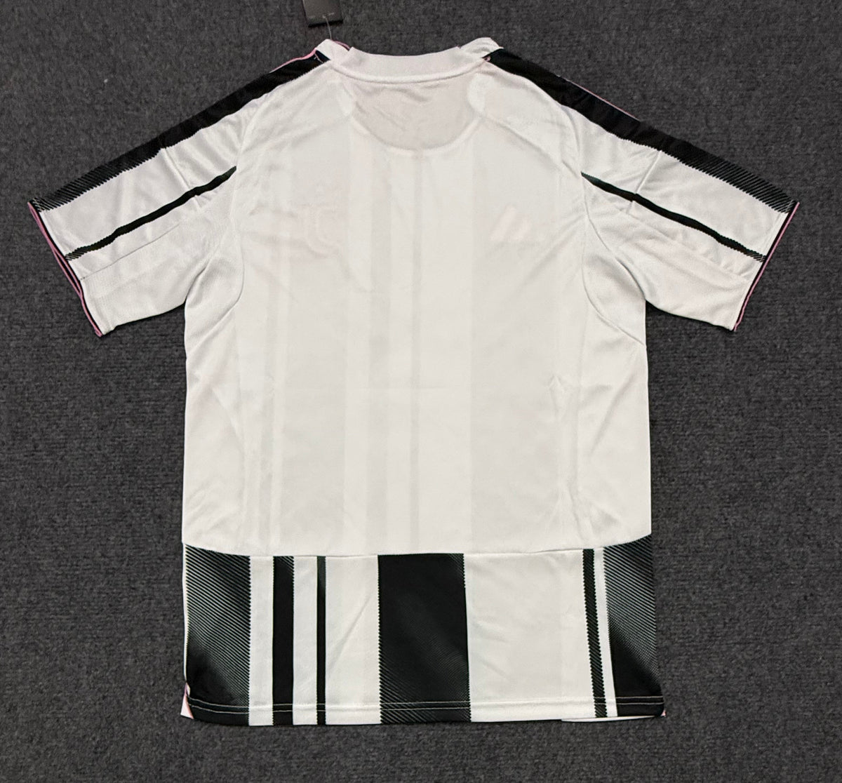 Juventus Jersey 25/26 Home Football Kit Soccer product image 2