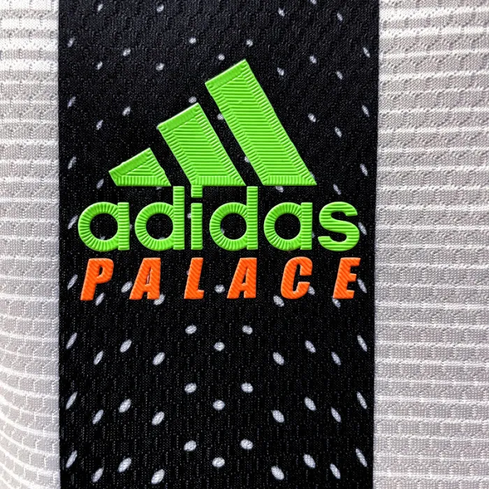 Juventus Home Kit 20/21 Retro Football Jersey product image 2