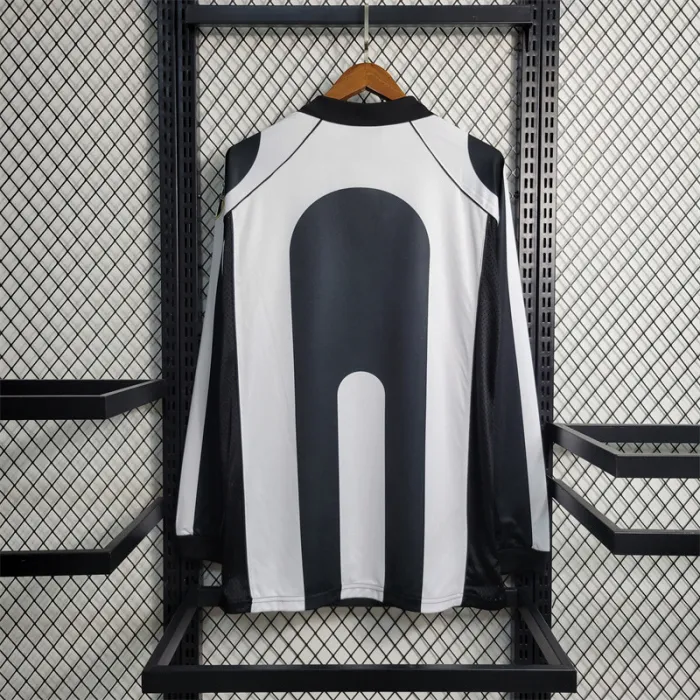Juventus Jersey Home kit 1997 1998 Retro Long Sleeves product image 4