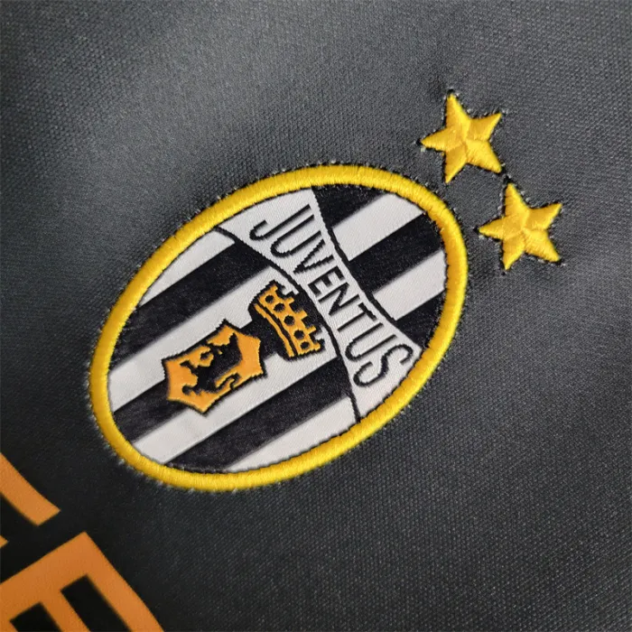 Juventus Jersey Away kit 01-02 Retro product image 9