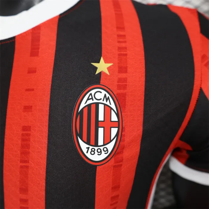 Player AC Milan Home Kit 24/25 Football Jersey product image 3