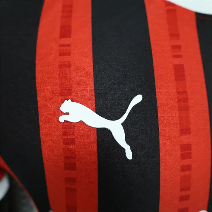 Player AC Milan Home Kit 24/25 Football Jersey product image 4