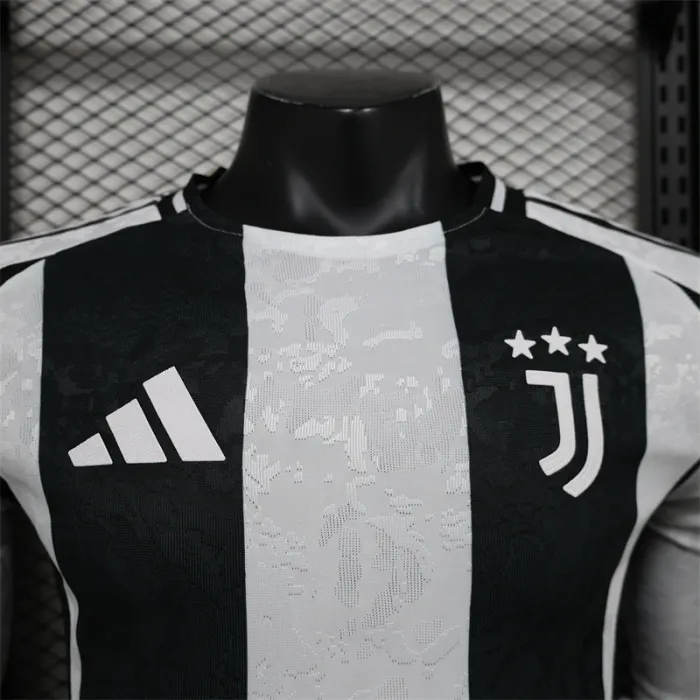 Player Version Juventus Home Jersey 24/25 Football Kit Long product image 2