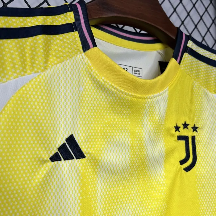 Kids Juventus Away Jersey 24/25 Football Kit ' product image 3