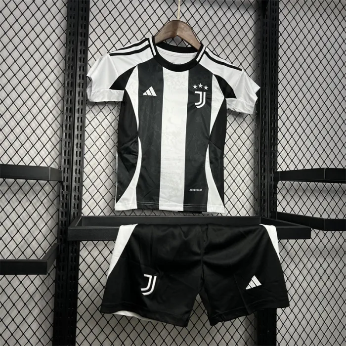 Kids Juventus Home Jersey 24/25 Football Kit product image 5