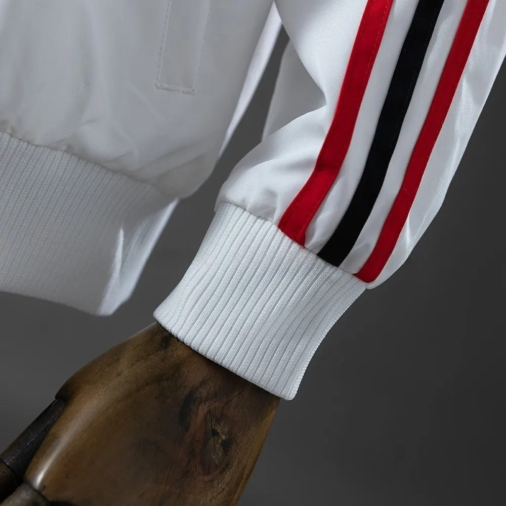 AC Milan Windbreaker 2025/26 White Football Kit product image 7